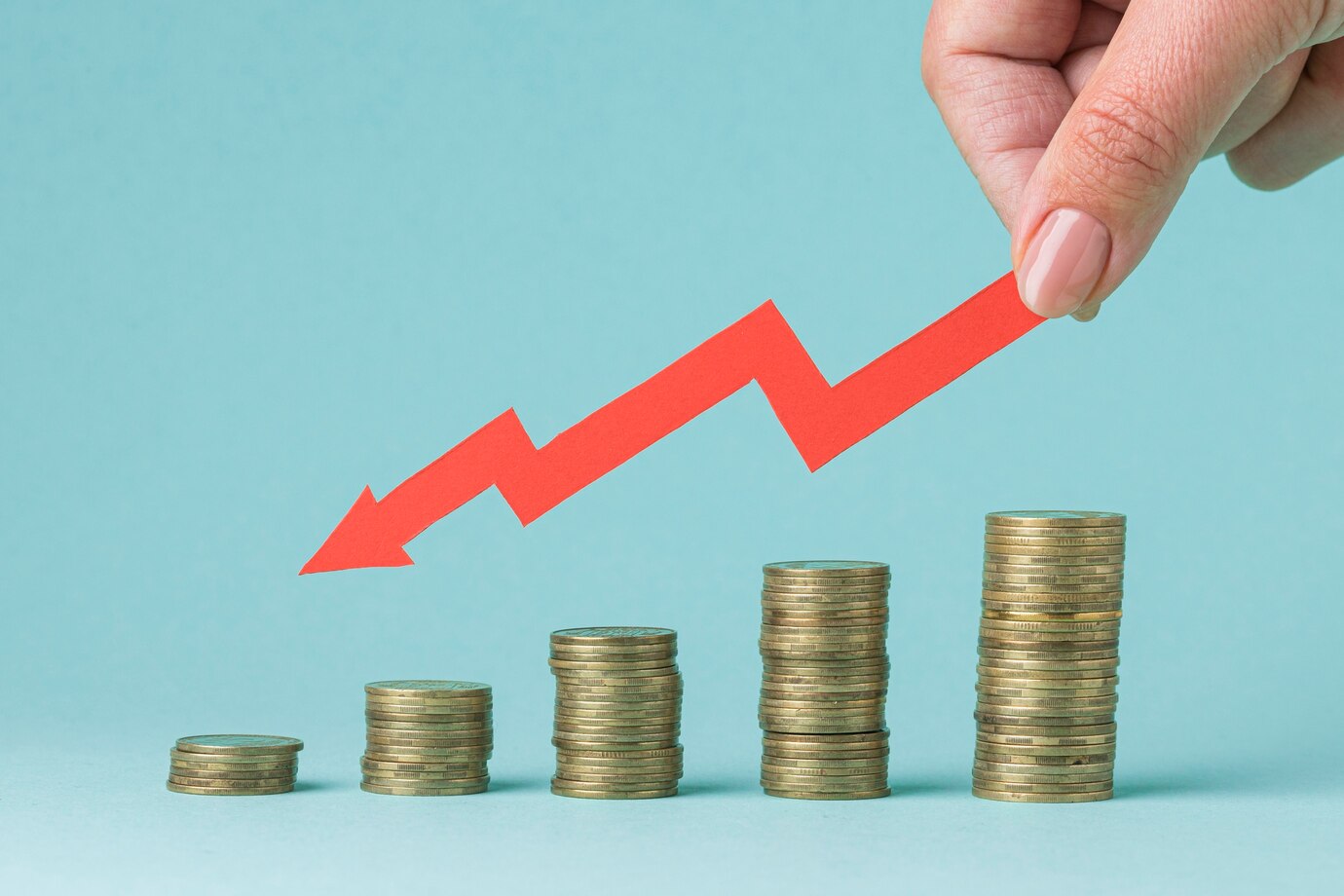 graphical representation of lower interest rate